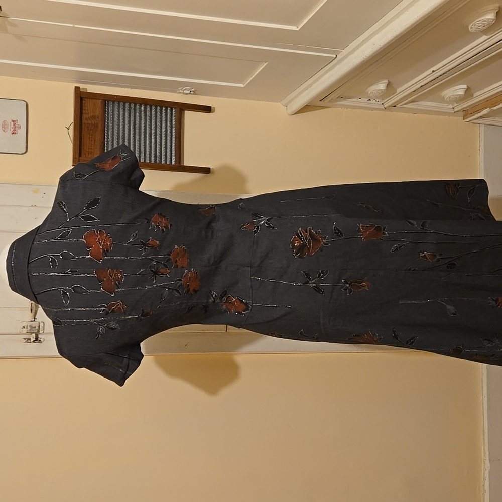 Mucci gray stretch dress with shimmering painted florals Sz 42 🎁 - Picture 5 of 9